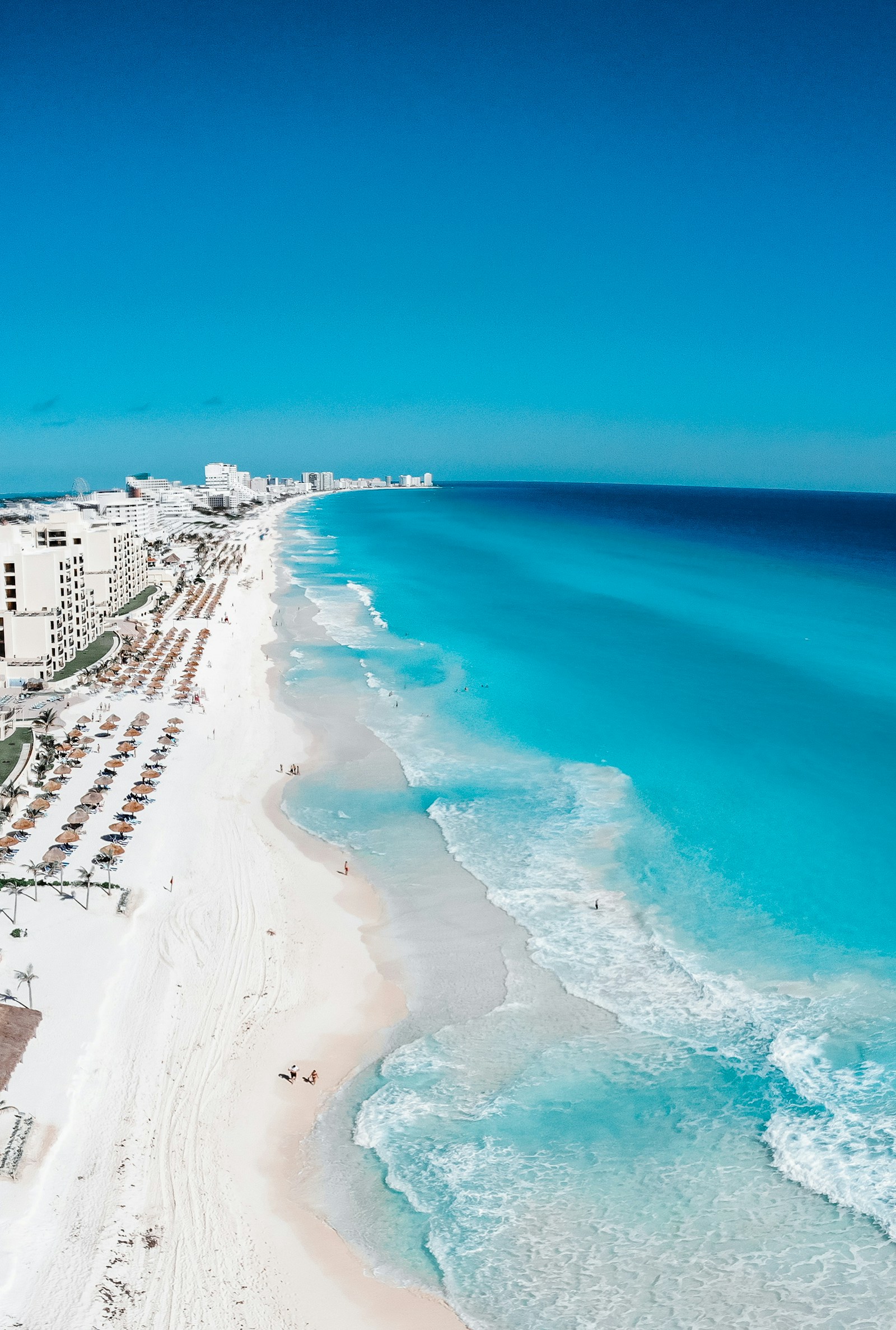 Aerial view of Cancún’s coastline and turquoise sea